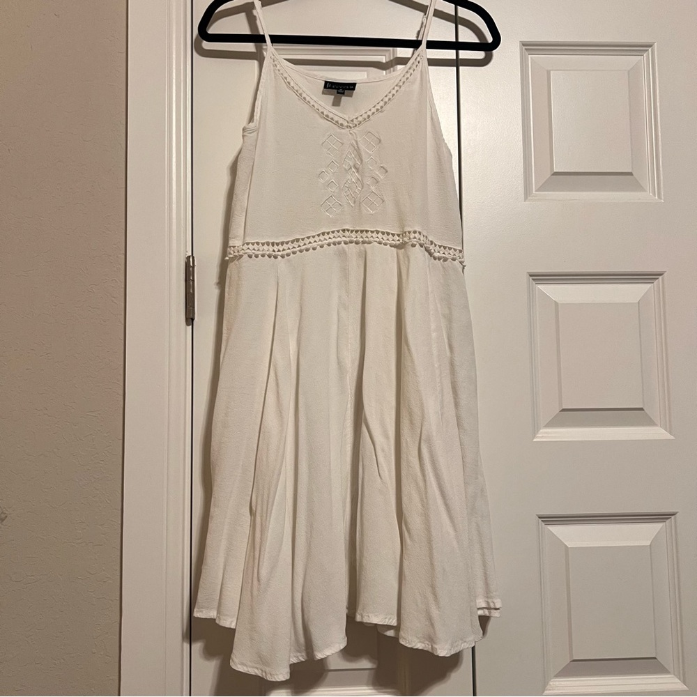 Bobeau White Casual Dress